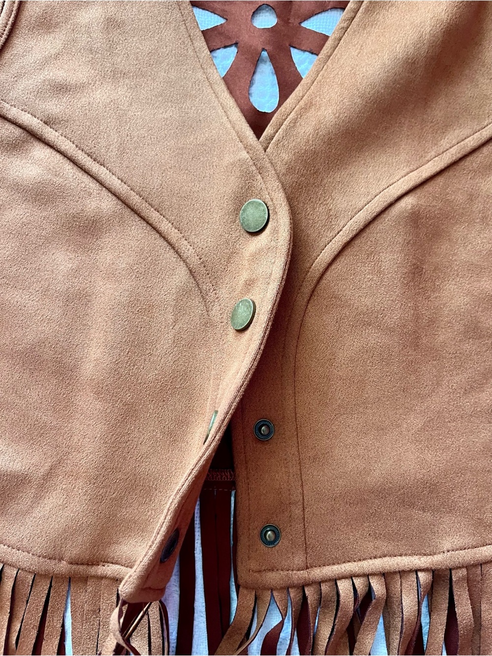 NWOT Brown Fringe Pseudo Suede Vest Vegan Suede for Halloween Costumes etc. - Picture 4 of 7